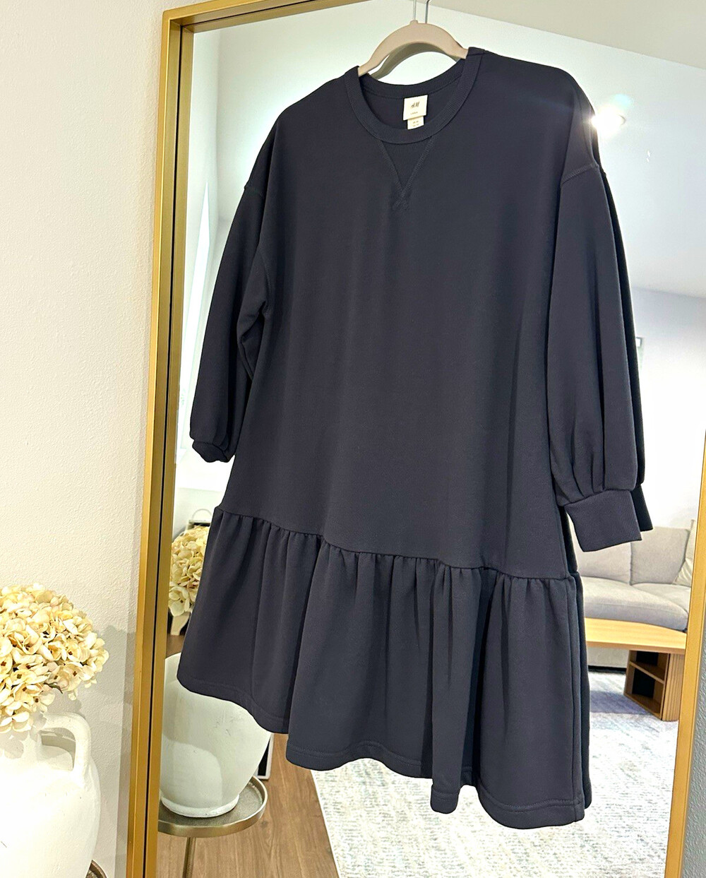 H&M Women’s XS Gray Solid Knit Sweater Dress Ruffle Hem Crew Neck Pullover